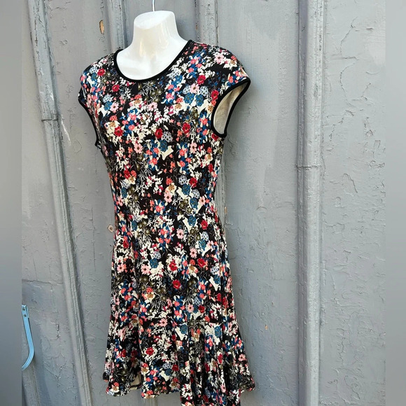 Erdem Darlina Floral-Print Flounce Dress, size 8 - Picture 7 of 14